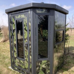 Monarch X2.0 8 sided blind with 10 ft. tower